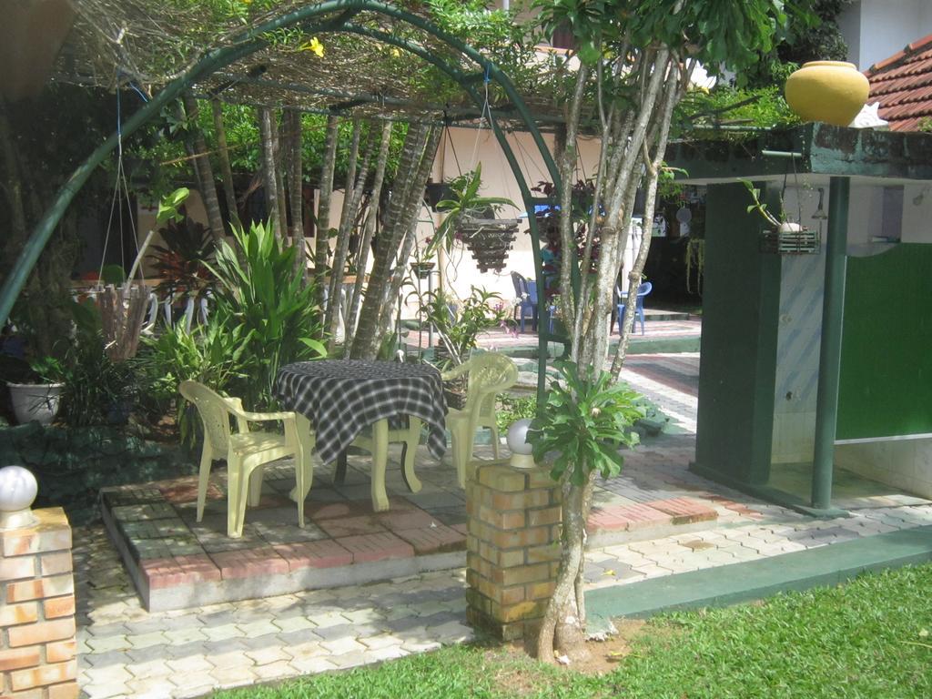 Hilda Guest House ฮิกคาดูวา ภายนอก รูปภาพ