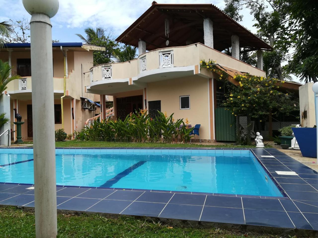 Hilda Guest House ฮิกคาดูวา ภายนอก รูปภาพ