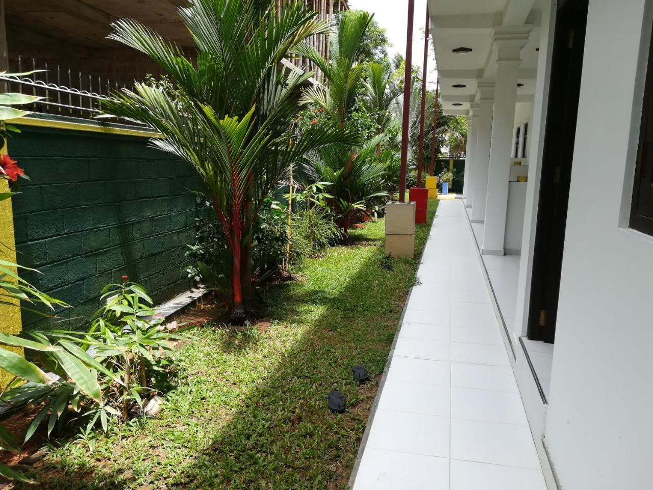 Hilda Guest House ฮิกคาดูวา ภายนอก รูปภาพ